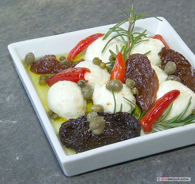 Mozzarella in Kräuteröl